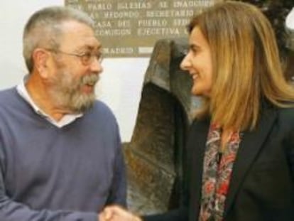 Cándido Mendez, secretario general de UGT, y Fátima Bañez, ministra de empleo.