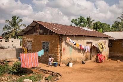 Paynesville City, barrio de Tony Henry, una comunidad en la zona perimetral de Monrovia, la capital de Liberia.