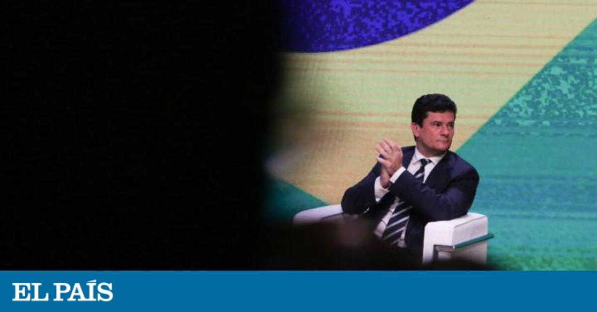 El intento de Bolsonaro de debilitar a su ministro de Justicia inquieta ...
