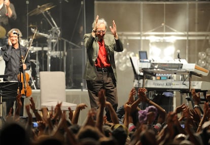 Actuación de Franco Battiato, en un concierto en Ascoli Piceno (Italia), el 31 de julio de 2011.