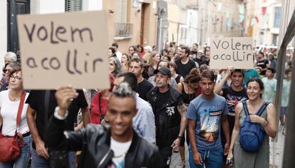 Marcha por la convivencia y contra el racismo en El Masnou