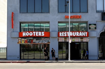 Hooters Restaurant in Los Angeles, California on September 11, 2017.