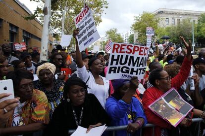 Protestos em NY contra a violência policial, neste sábado.