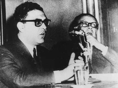 Antonio Di Benedetto y Jorge Luis Borges, en 1958.