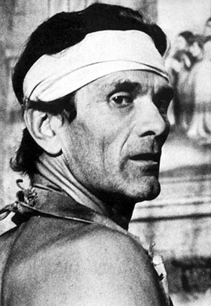 Pier Paolo Pasolini, en el rodaje de <i>120 días de Sodoma.</i>