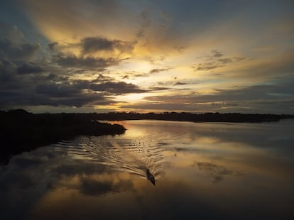 Pôr do sol sobre o Lago Tarapoto.