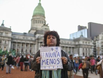Miles de personas se concentraron el pasado ayer en Argentina, Uruguay y Chile para rechazar la violencia machista.