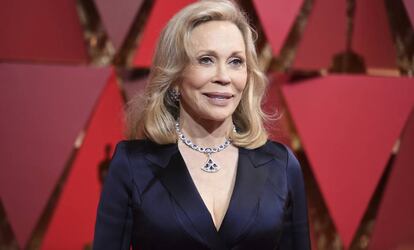 Faye Dunaway, en la alfombra roja de los premios Oscar. 