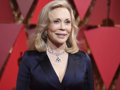 Faye Dunaway, en la alfombra roja de los premios Oscar. 