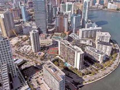 Sacyr negocia la venta al Santander de una torre en Miami