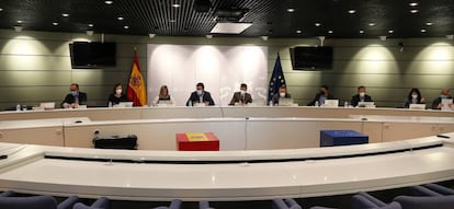 Imagen de la reunión entre el Gobierno y los agentes sociales para abordar el tránsito de los ERTE vinculados al Covid a los nuevos mecanismos de ajustes de empleo.