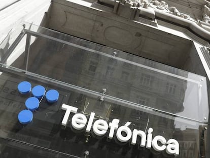 Telefónica cierra la venta del 45% de Bluevía, clave para la reducción de deuda