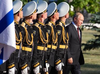 Vladímir Putin, durante una ceremonia militar en al sur de Moscú.