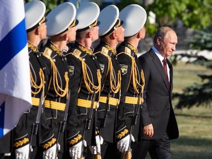 Vladímir Putin, durante una ceremonia militar en al sur de Moscú.