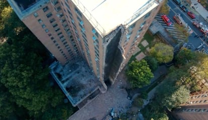 Desplome parcial de un bloque de viviendas sociales en Nueva York obliga a desalojar a los vecinos