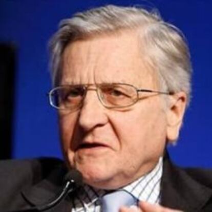 El presidente del Banco Central Europeo, Jean-Claude Trichet, participa en una sesión del 40º Foro Económico Mundial de Davos (Suiza)