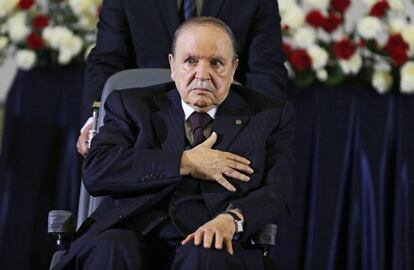 El expresidente argelino, Abdelazis Bouteflika, durante su mandato, en abril de 2014.