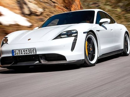 El Porsche Taycan eléctrico ya es oficial: modelos, potencia y precios