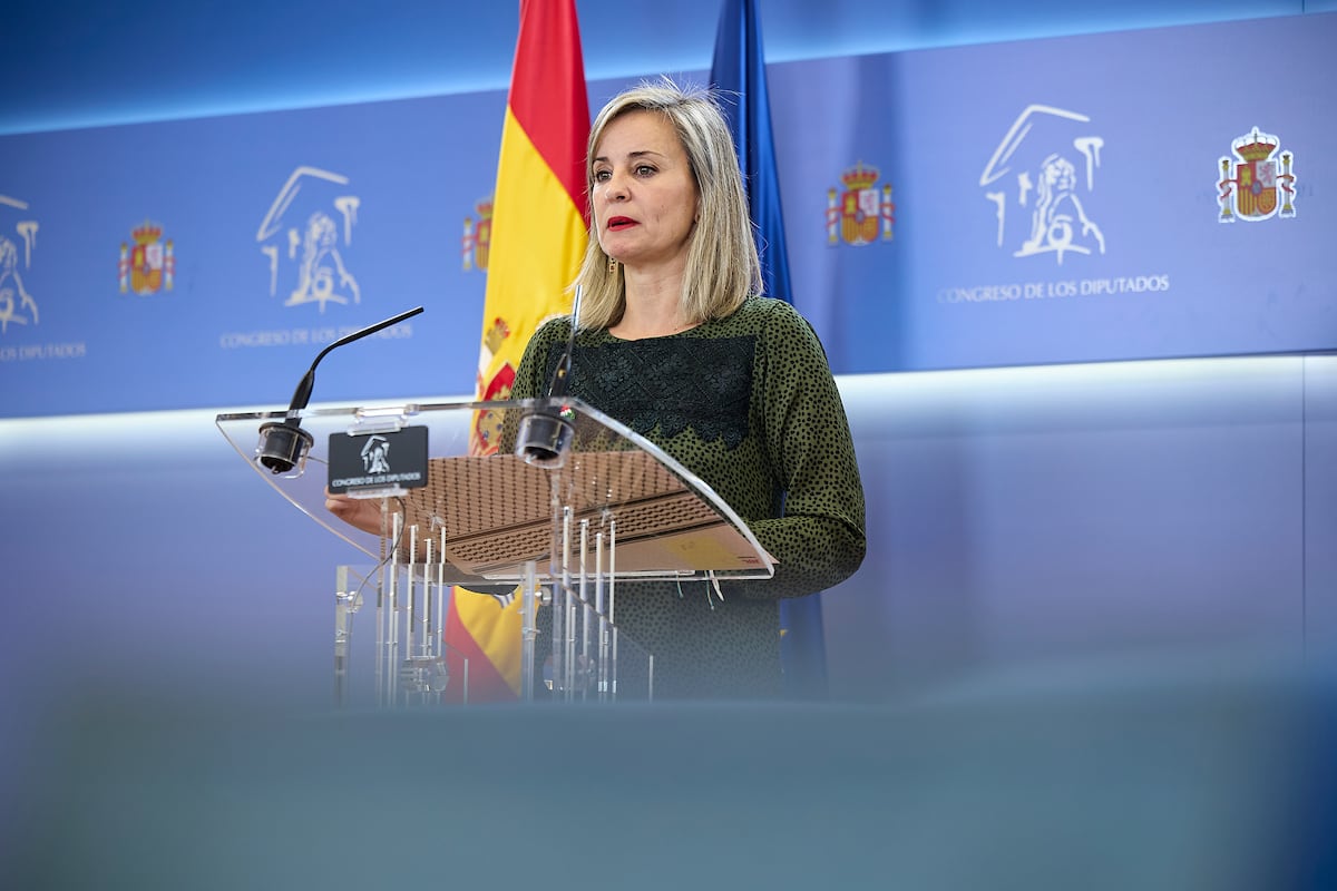 Sumar se desmarca de la política de vivienda del Gobierno y apunta a Isabel Rodríguez