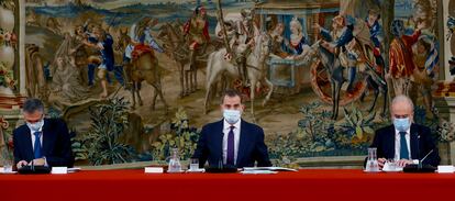 El rey Felipe VI, en la reunión de la Fundación pro RAE, en el Palacio del Pardo de Madrid.