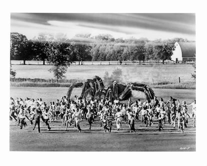 Escena de 'The Giant Spider Invasion' (1975).