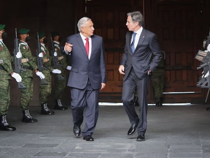 Andrés Manuel López Obrador, presidente de México, y Antony Blinken, secretario de Estado de EE UU, en Ciudad de México.
