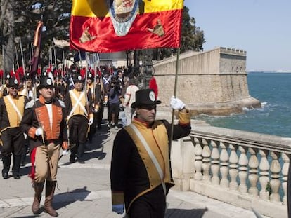 Desfile conmemorativo en Cádiz del Bicentenario.