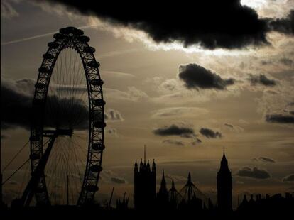 Atardecer desde el puente de Waterloo, en Londres.