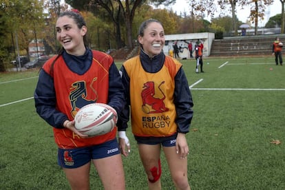 Lide y Amaia Erbina, las hermanas que sueñan con jugar juntas en los Juegos Olímpicos.