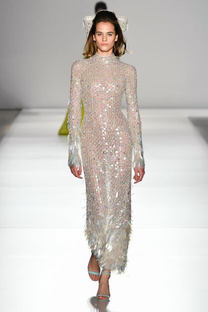 smag-ralph-russo-hc-rs20-0103