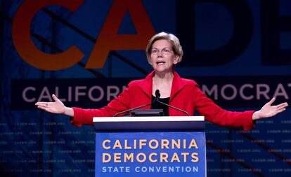 Elizabeth Warren se dirige a la convención demócrata, el sábado en San Francisco.