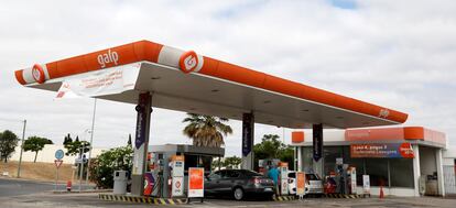 Gasolinera de Galp, que ha dejado de comprar petróleo ruso, cerca de Lisboa.