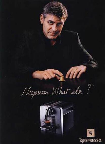 NESPRESSO, la cafetera promocionada por George Clooney.