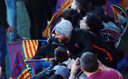 Messi, tras el entrenamiento a puerta abierta en el Miniestadi.