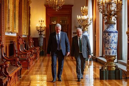 Miguel Díaz-Canel y Andrés Manuel López Obrador en el Palacio Nacional el pasado 16 de septiembre.