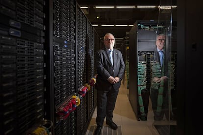 Mateo Valero, director del Centro de Supercomputación de Barcelona, tras la entrevista.