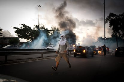 Após a reintegração de posse, 35 integrantes registraram boletim de ocorrência por ferimentos. O Governo conta três.