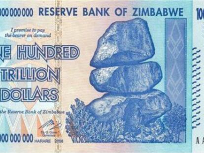 Nota de 100 trilhões de dólares zimbabuanos.