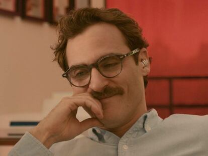 HER (2013)
JOAQUIN PHOENIX
SPIKE JONZE (DIR)
MOVIESTORE COLLECTION LTD
Credit: Moviestore Collection/face to face
- Editorial use only - *** Local Caption *** 31876131