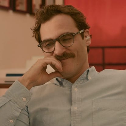 HER (2013)
JOAQUIN PHOENIX
SPIKE JONZE (DIR)
MOVIESTORE COLLECTION LTD
Credit: Moviestore Collection/face to face
- Editorial use only - *** Local Caption *** 31876131