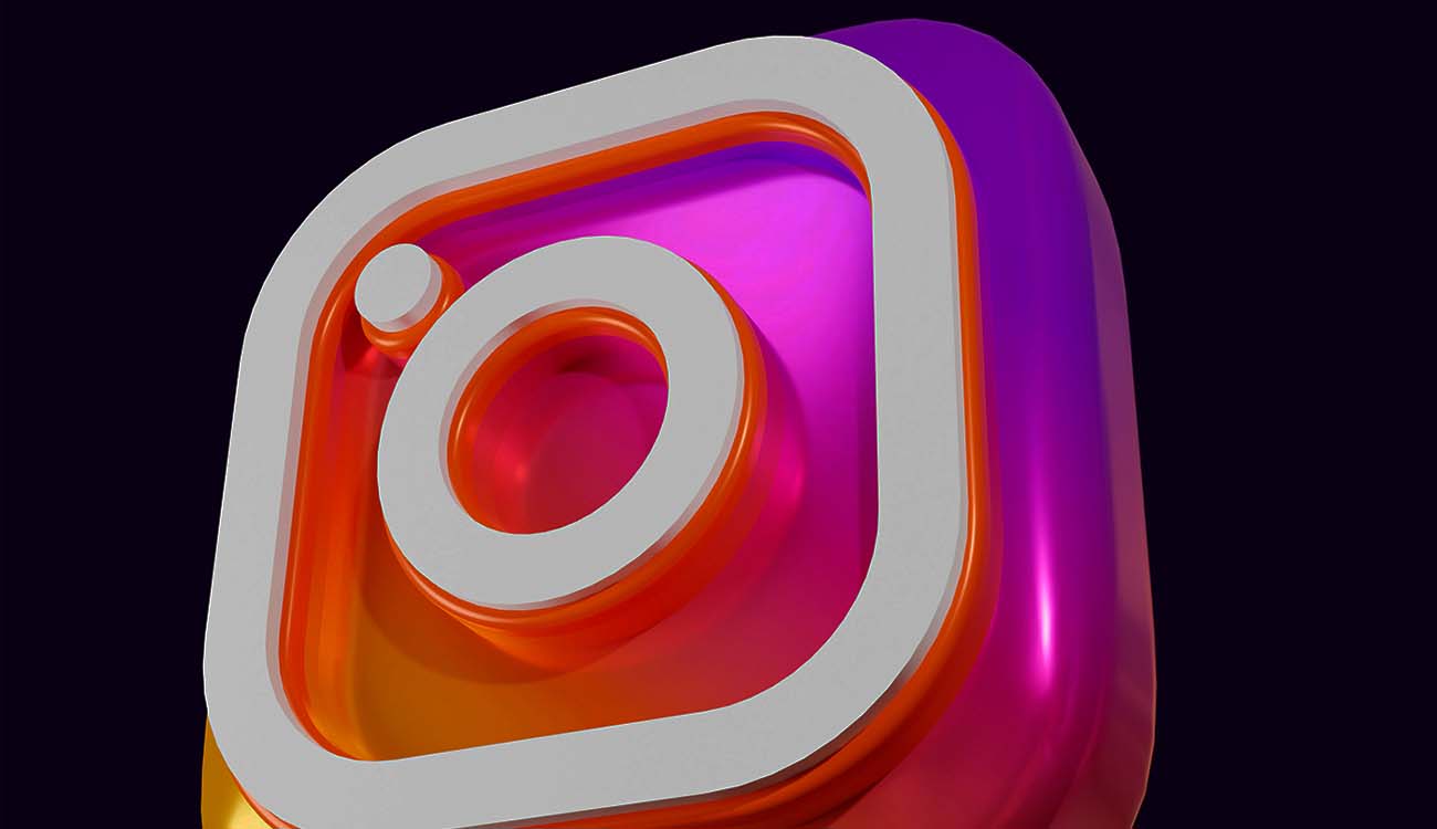Logo de Instagram en 3D y con fondo negro