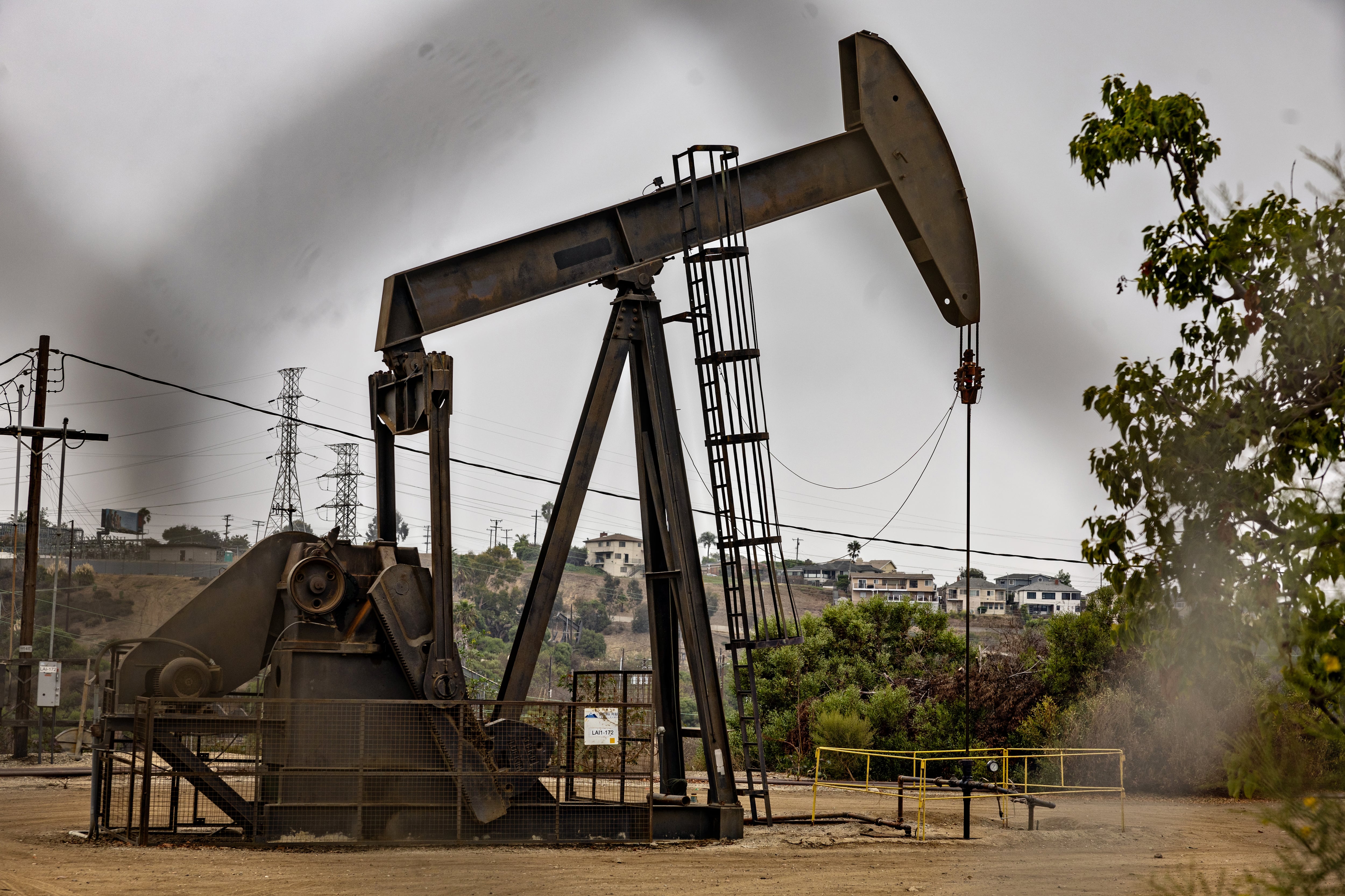 Estados Unidos confía en su liderazgo energético para mitigar el impacto de la guerra en Irán