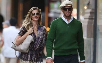 Gisele Bündchen y Tom Brady pasean en Nueva York en junio.