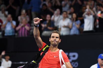 Nadal se despide de los aficionados de Brisbane.