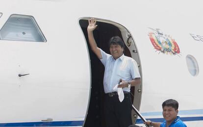 Evo Morales en el aeropuerto de Chimoré en 2016.