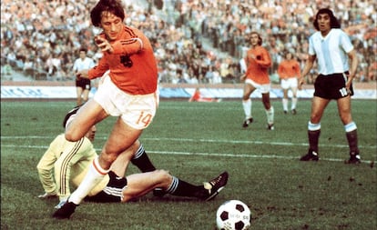 Cruyff, frente a Argentina en el Mundial de Alemania 1974.