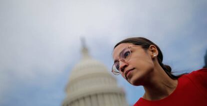 Alexandria Ocasio-Cortez, congresista dem&oacute;crata estadounidense por Nueva York, en el Capitolio de Washington DC.