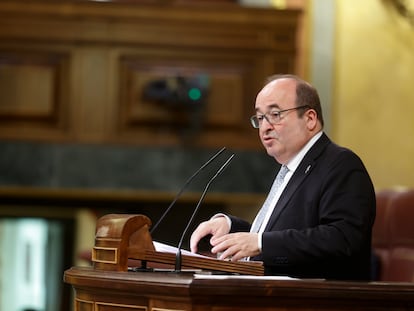 El ministro de Cultura y Deporte, Miquel Iceta, interviene en el Congreso el 16 de marzo de 2023.
