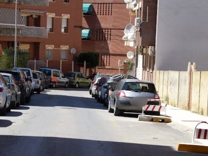 Imagen de la calle Pintor El Greco, en Linares (Jaén), el 20 de mayo.