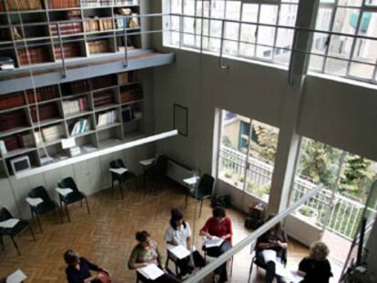 Vista actual del Dispensario Antituberculoso de Barcelona.